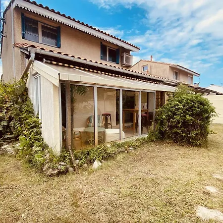 Spacious 100m House In * La Teste-de-Buch